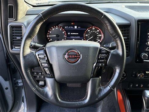 Used 2023 Nissan Frontier PRO-4X w/ Pro Convenience Package image 18