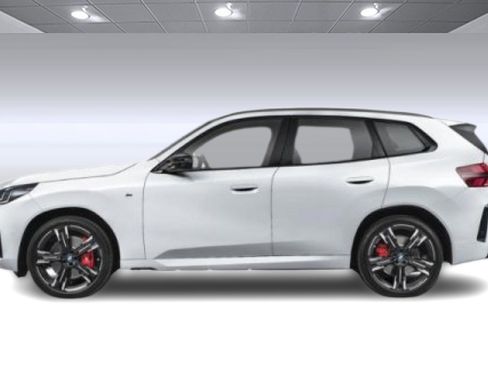 Used 2025 BMW X3 xDrive30i w/ Convenience Package image 3