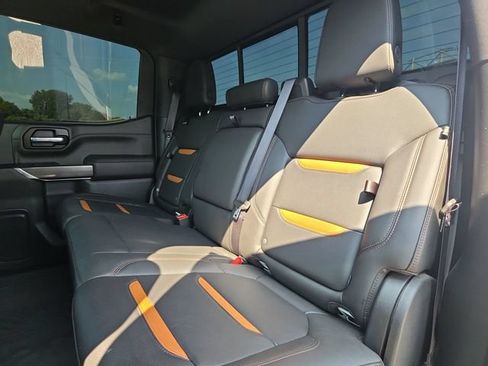Used 2020 GMC Sierra 1500 AT4 w/ AT4 Premium Package AWD/4WD image 28
