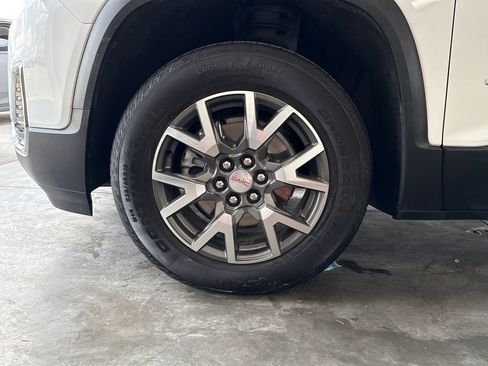 Used 2023 GMC Acadia SLE w/ Driver Convenience Package AWD/4WD image 32
