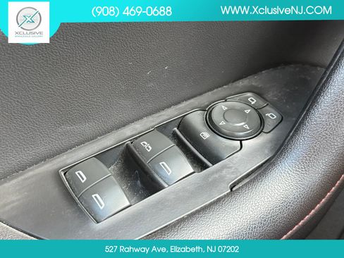 Used 2022 Chevrolet Blazer RS w/ Enhanced Convenience Package AWD/4WD image 21