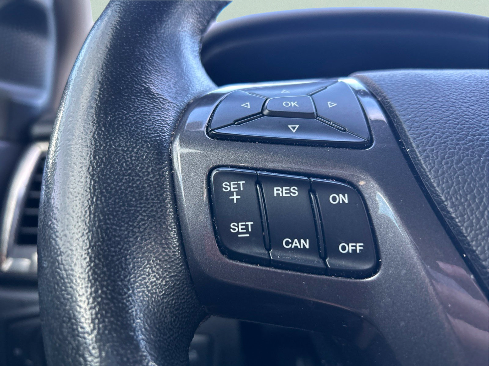 Used 2021 Ford Ranger Lariat w/ FX2 Package RWD image 14