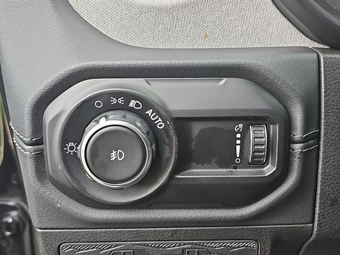 Certified 2024 Jeep Wrangler Sahara image 24