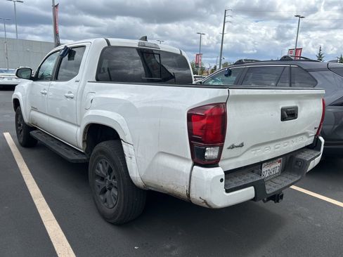 Used 2023 Toyota Tacoma SR5 image 3