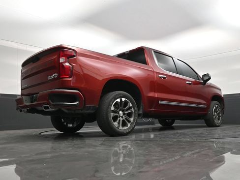 Used 2024 Chevrolet Silverado 1500 High Country RWD image 24