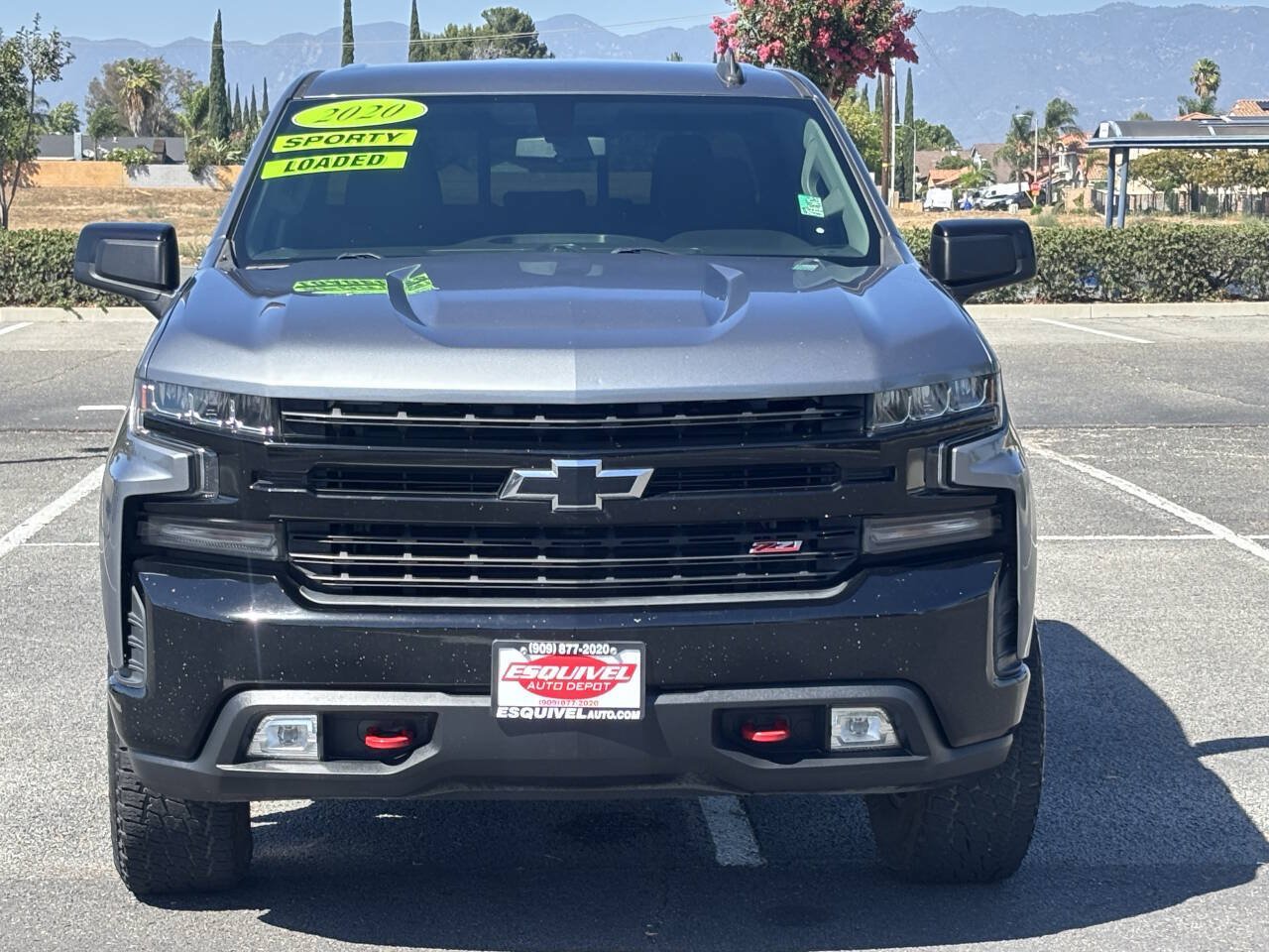 Used 2020 Chevrolet Silverado 1500 LT Trail Boss AWD/4WD image 2
