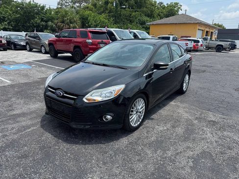 Used 2012 Ford Focus SEL FWD image 3