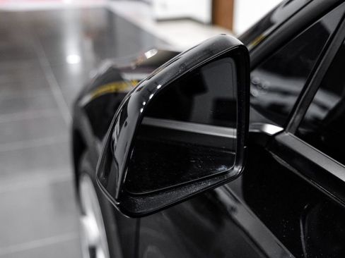 Used 2021 Tesla Model Y Long Range AWD/4WD image 42
