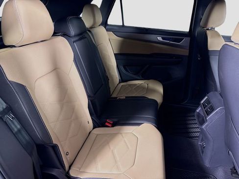 New 2026 Volkswagen Atlas Cross Sport SE AWD/4WD image 28