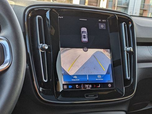 Certified 2023 Volvo XC40 Recharge Plus w/ Protection Package Premier image 17