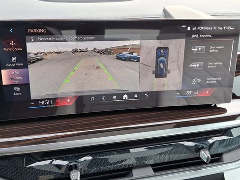 New 2026 BMW X5 xDrive40i w/ Climate Comfort Package image 15