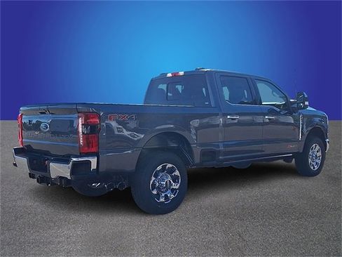 New 2026 Ford F250 Lariat w/ Lariat Ultimate Package image 3
