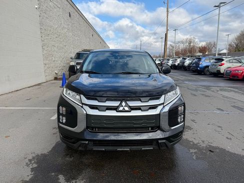 Used 2025 Mitsubishi Outlander Sport SE image 6