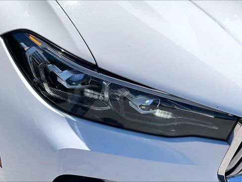 Used 2019 BMW X7 xDrive40i w/ Cold Weather Package AWD/4WD image 29