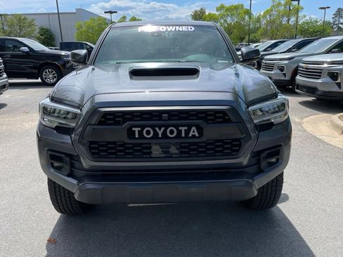 Used 2023 Toyota Tacoma TRD Pro AWD/4WD image 2