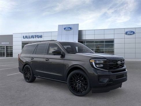 New 2026 Ford Expedition Platinum w/ Stealth Performance Package image 7