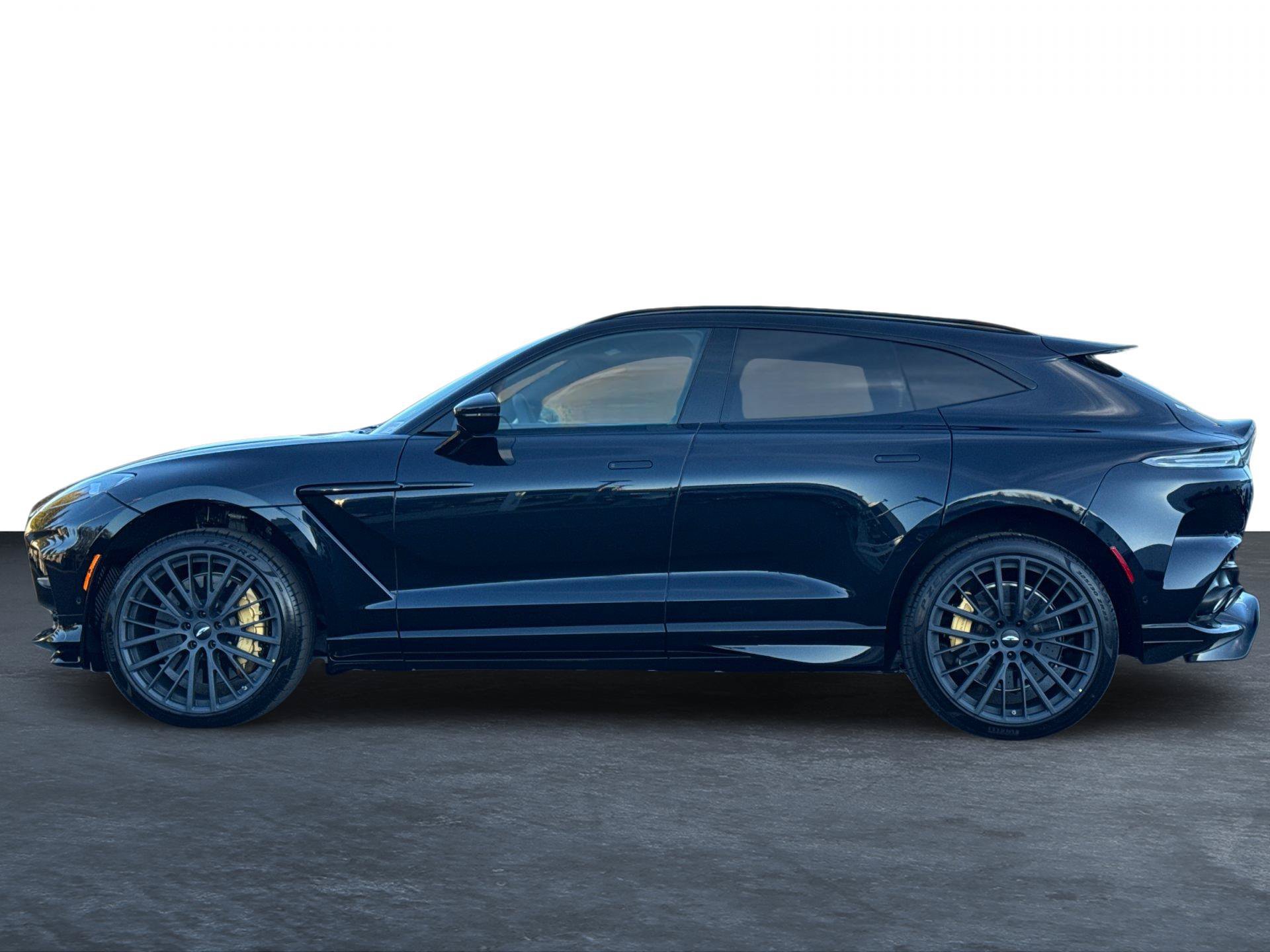 Used 2026 Aston Martin DBX 707 AWD/4WD image 28