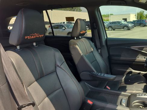 Certified 2022 Honda Pilot TrailSport image 23