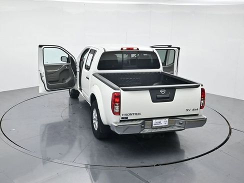 Used 2019 Nissan Frontier SV image 41