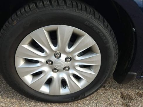 Used 2013 Chrysler 200 LX FWD image 25