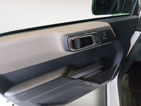 Used 2024 Ford Bronco Wildtrak AWD/4WD image 10