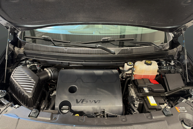 Used 2021 Chevrolet Traverse LT AWD/4WD image 28
