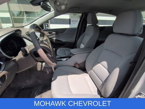 Used 2022 Chevrolet Malibu LS FWD image 20