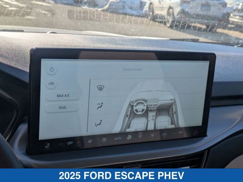Used 2025 Ford Escape Base image 25