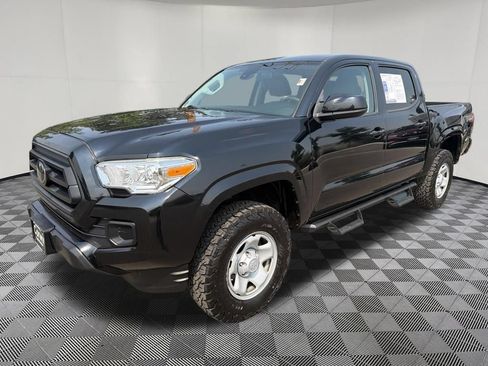 Used 2021 Toyota Tacoma SR AWD/4WD image 3