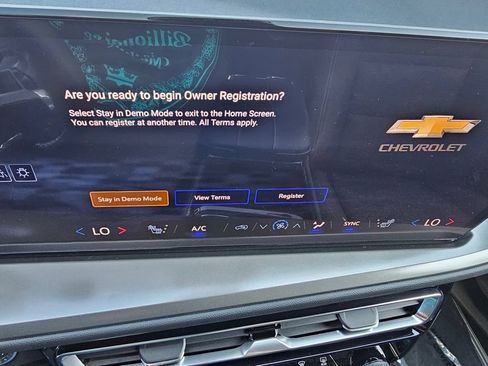 New 2026 Chevrolet Traverse LT FWD image 29