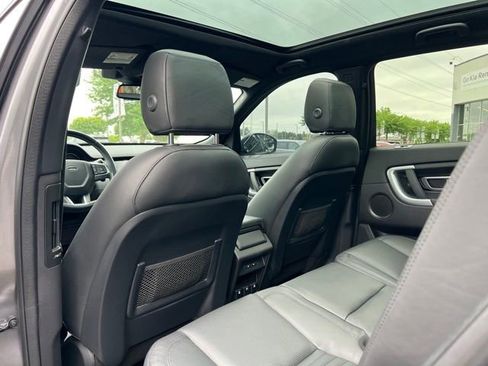 Used 2016 Land Rover Discovery Sport HSE Luxury AWD/4WD image 11