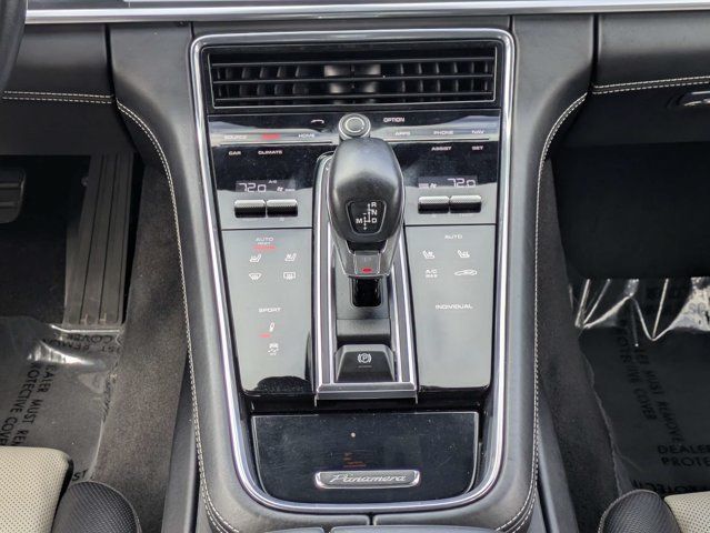 Used 2020 Porsche Panamera 4 Executive AWD/4WD image 18