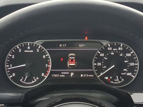 Used 2025 Nissan Pathfinder SL w/ SL Premium Package FWD image 27