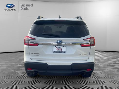 Certified 2023 Subaru Ascent Premium w/ Convenience Package image 9