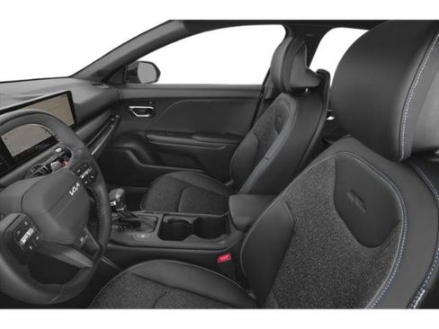 Used 2025 Kia K4 GT-Line w/ GT-Line Premium Package FWD image 11