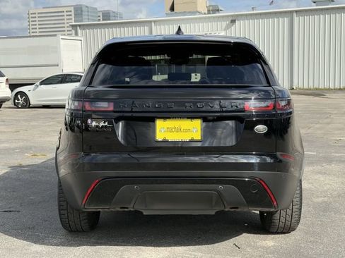 Used 2019 Land Rover Range Rover Velar S image 6