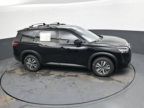 New 2026 Nissan Pathfinder SL image 30