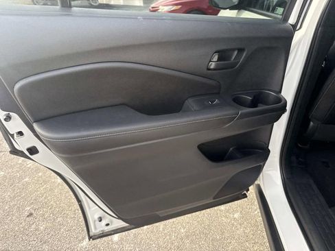 Used 2023 Honda Passport EX-L image 17