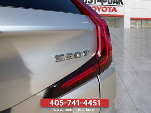 Used 2020 Cadillac XT4 Premium Luxury FWD image 18