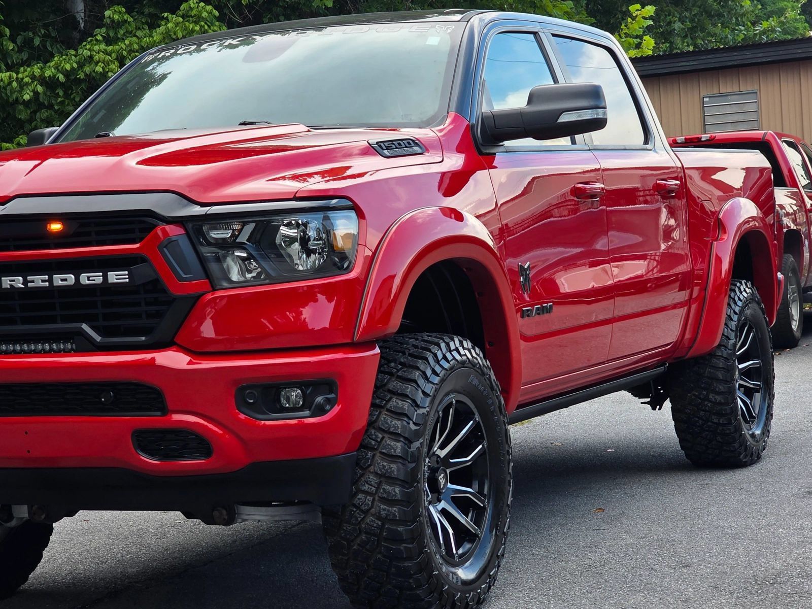 Used 2022 RAM 1500 Big Horn AWD/4WD image 3