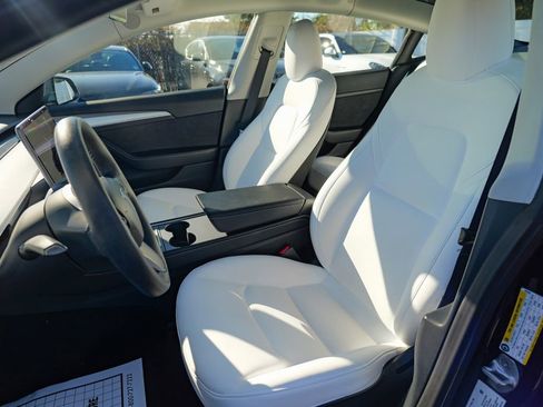 Used 2023 Tesla Model 3 Standard Range image 20