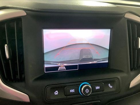 Used 2024 GMC Terrain SLE FWD image 21