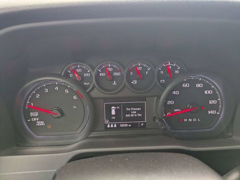 Used 2024 Chevrolet Silverado 1500 Custom image 30