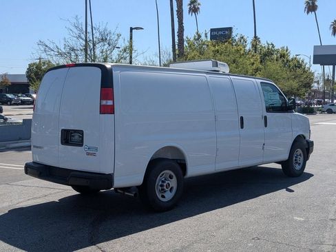 New 2026 GMC Savana 3500 Extended w/ Driver Convenience Package RWD image 7