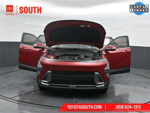 Used 2024 Hyundai Kona Limited image 53