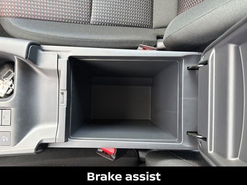 New 2026 Nissan Sentra SR image 28