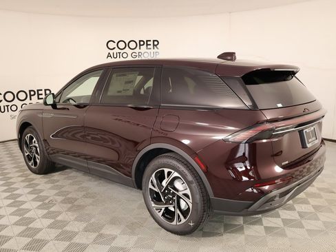 New 2025 Lincoln Nautilus Premier w/ Jet Appearance Package image 22