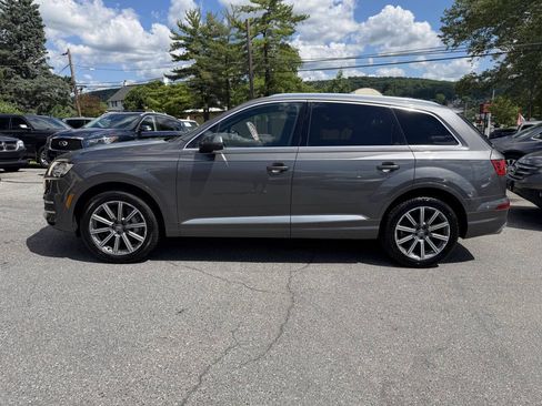 Used 2018 Audi Q7 3.0T Premium Plus w/ Premium Plus Package AWD/4WD image 2