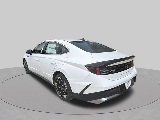 New 2026 Hyundai Sonata SEL FWD image 7