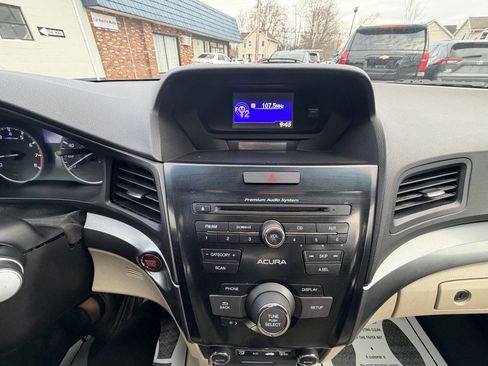 Used 2014 Acura ILX w/ Premium Package image 43